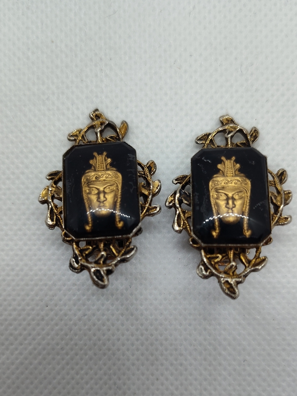 Selro  50s Asian Princess Earrings